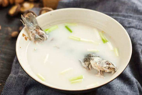 野生鲜松茸鲫鱼汤的做法，怀孕可以吃吗