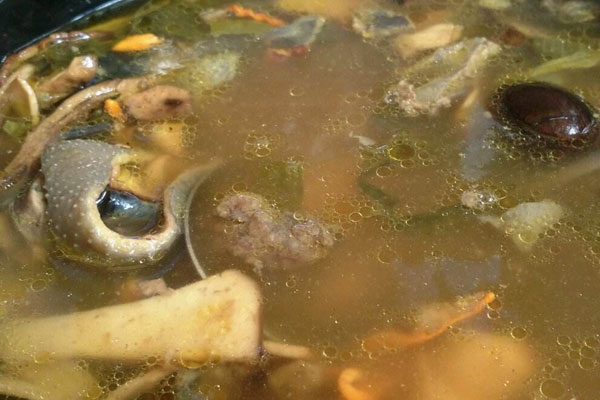牛肝菌煲汤怎么是苦的