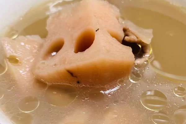 黑松露牛骨莲藕汤的做法，有哪些食用禁忌