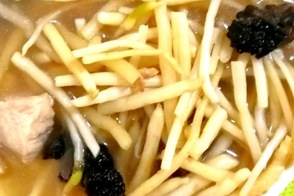 黑松露韭菜根骨头汤的做法，有哪些营养价值