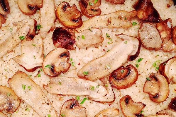 松茸口蘑炖饭怎么做好吃，有哪些功效作用