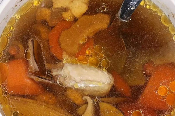松茸海底椰鸡汤怎么做好吃