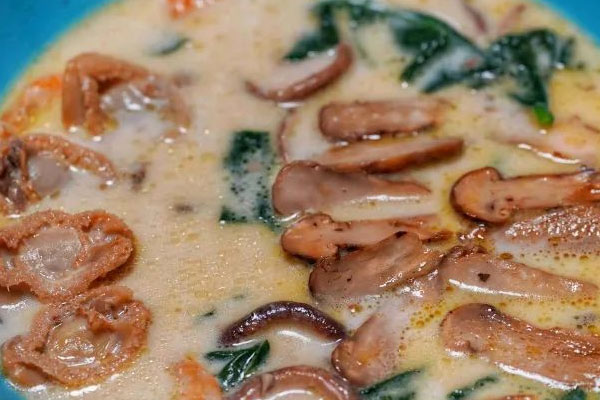 松茸鲍鱼虾香菇汤的做法，有哪些营养价值