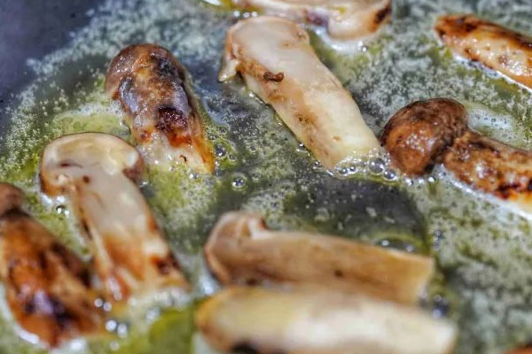 松茸鲍鱼虾香菇汤的食用禁忌